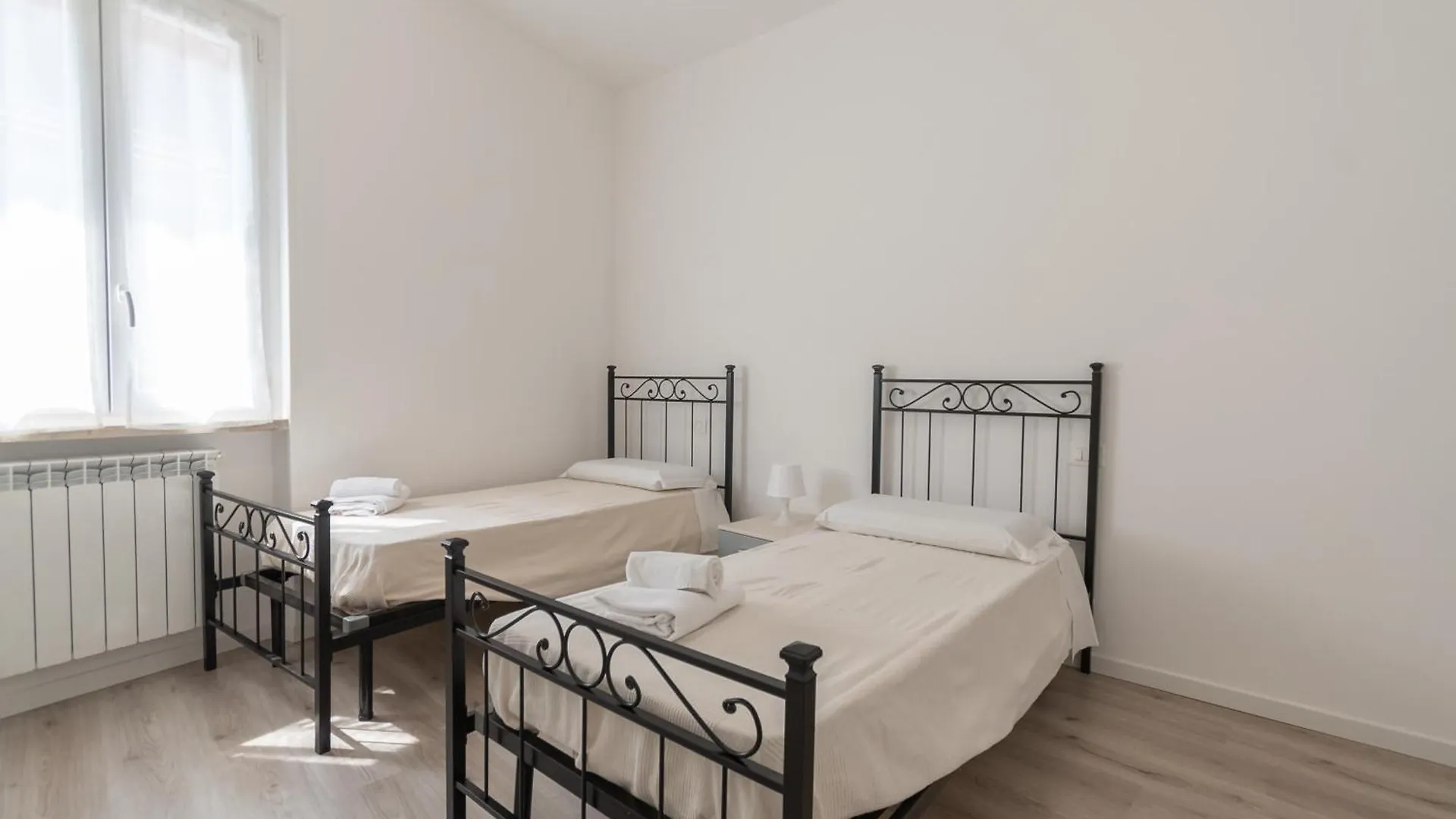 ברשה Quadrilocale Ospedale Civile 8 , 3 Camere E Due Bagni דירה